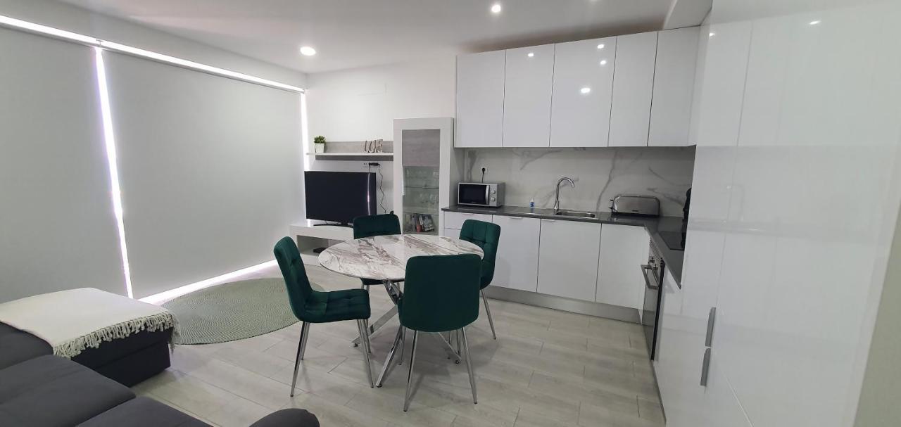 קווארטיירה Acr Holiday Apartment מראה חיצוני תמונה